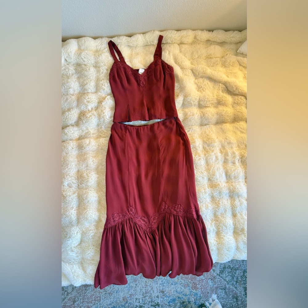 Reformation Sarita Two Piece - Chianti - Picture 13 of 16
